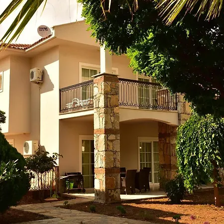 Vilă Emerald 3