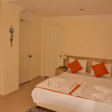 Emerald 3 Villa