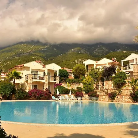 Emerald 3 Villa