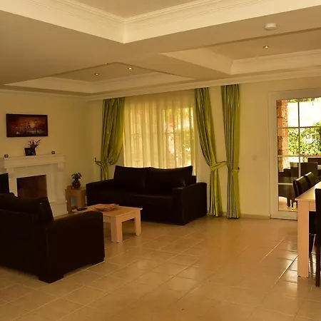 Vilă Emerald 3